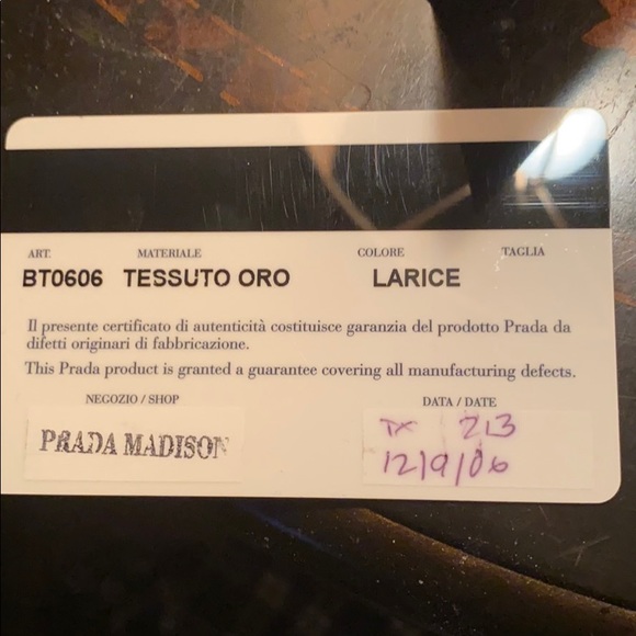 ❤️HP❤️EUC Prada small shoulder/crossbody bag - Picture 2 of 7